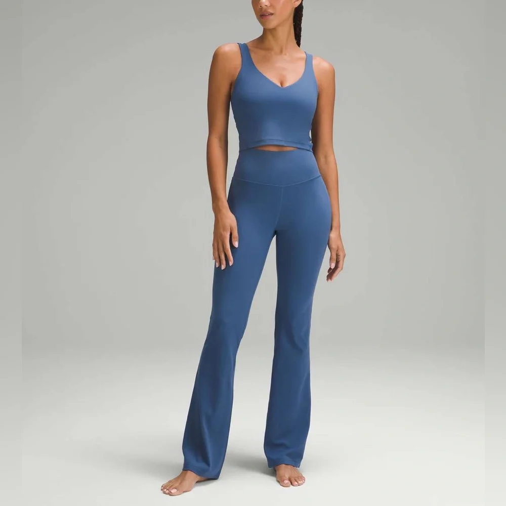 Lululemon Groove Super-High-Rise Flared Pant Nulu  Size 2